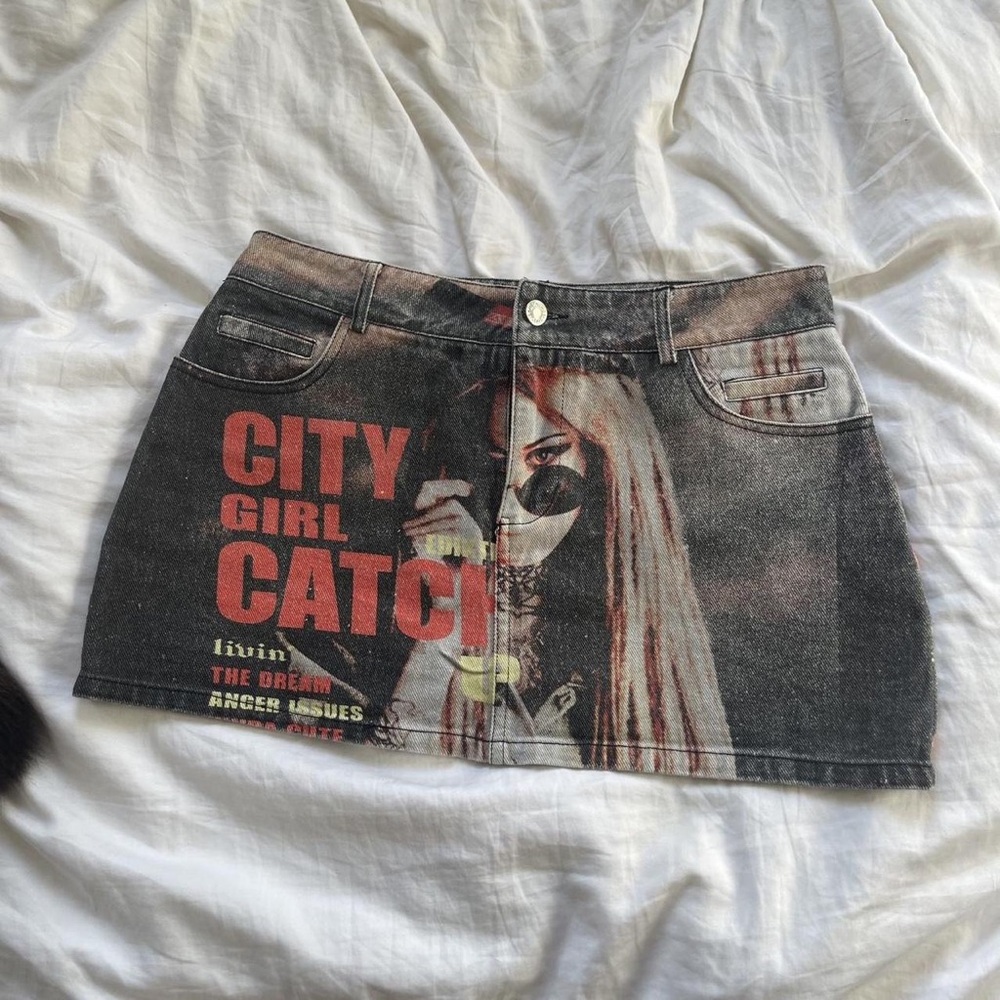 Edikted Urban Graphic Mini Skirt - Black and Red